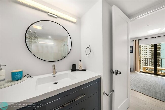 Building Photo - 1201 S Ocean Dr