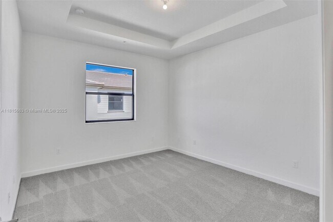 Building Photo - 252 SW 159th Terrace