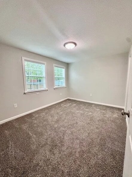 Building Photo - 5280 Atwell Ln