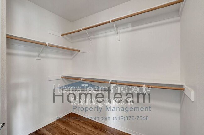 Building Photo - 263 Aventura Dr