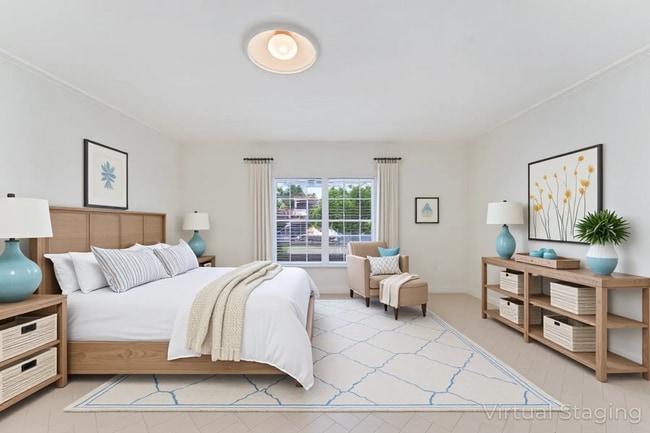 Building Photo - 13032 Mar St