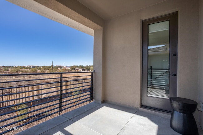 Building Photo - 2121 W Sonoran Desert Dr