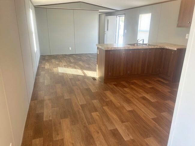 Building Photo - 57 Celia Dr