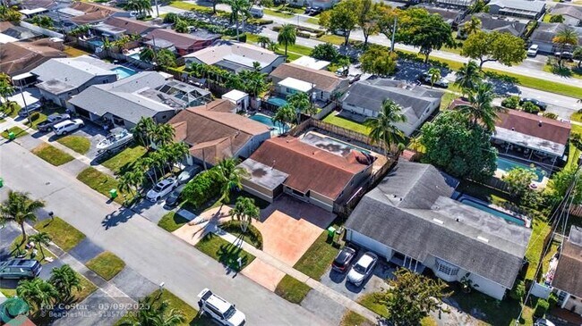 Building Photo - 9650 NW 24th St