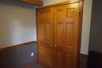 Building Photo - Large lot with room for a garden