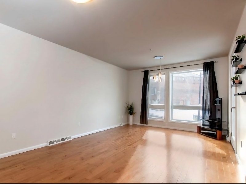 Building Photo - 3647 Penn Ave