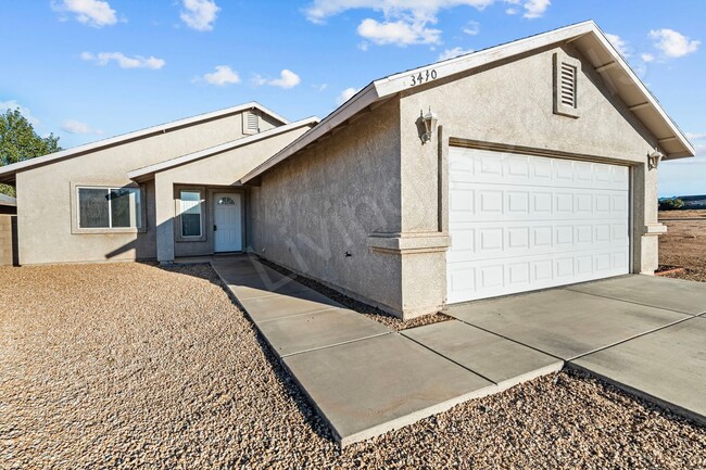 Building Photo - PERFECT CUL-DE-SAC HOME