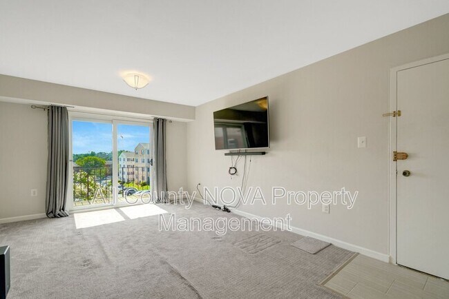 Building Photo - 438 N Armistead St