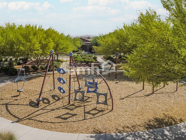 Building Photo - 6504 E Paseo Alga