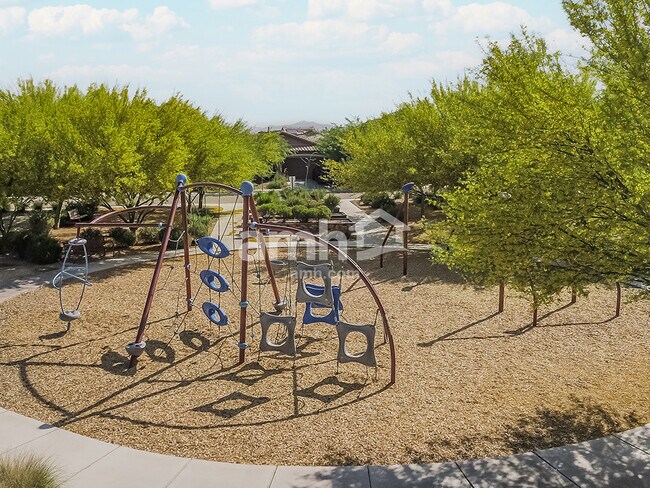 Building Photo - 6505 E Paseo Alga