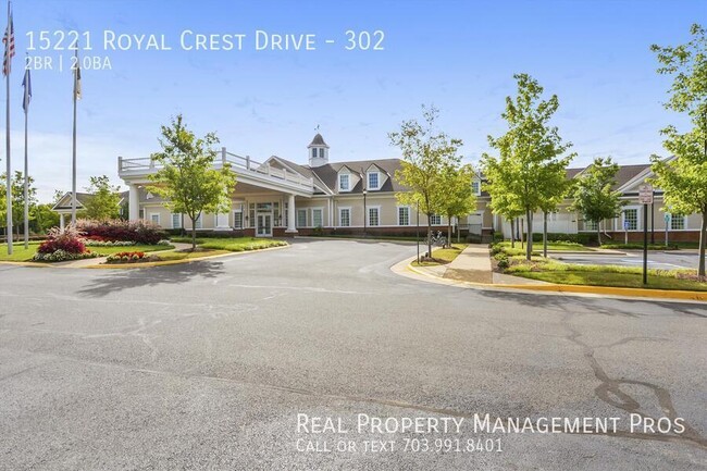Building Photo - 15221 Royal Crest Dr