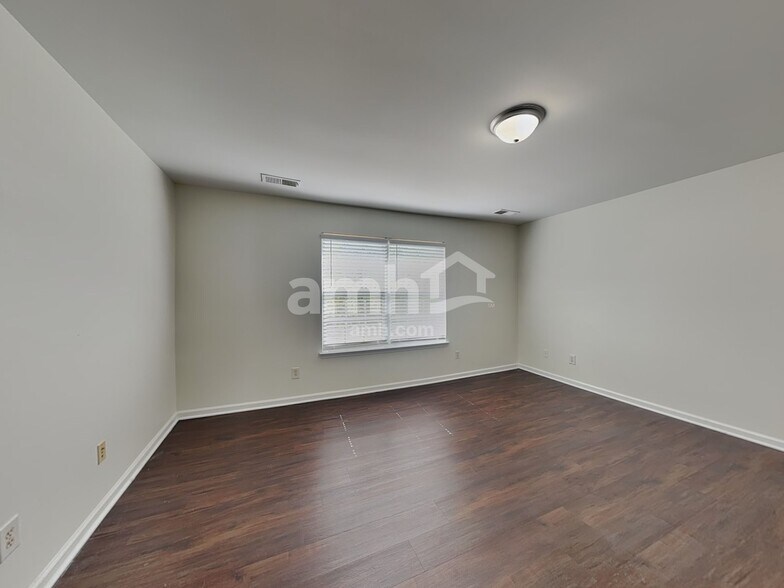 Building Photo - 7202 Sutter Creek Ln