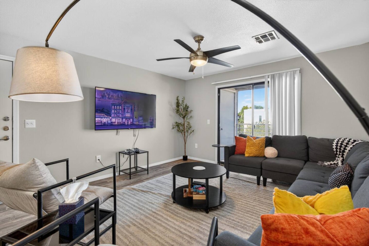 Building Photo - 15164 N 140th Dr