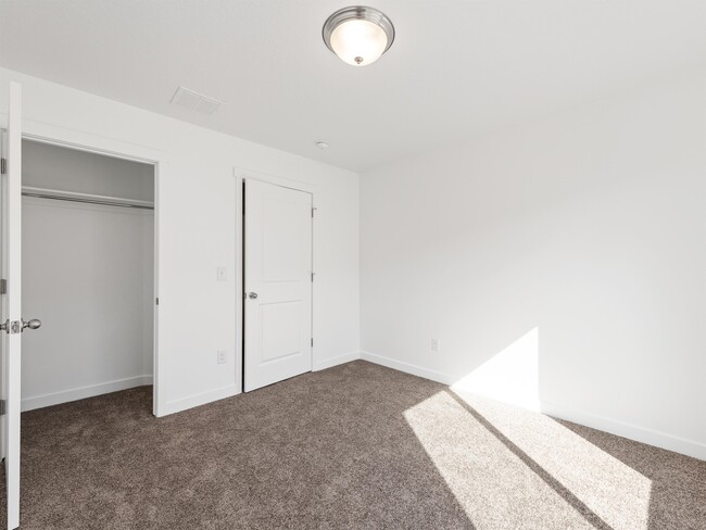 Building Photo - 3555 W Barley Bend