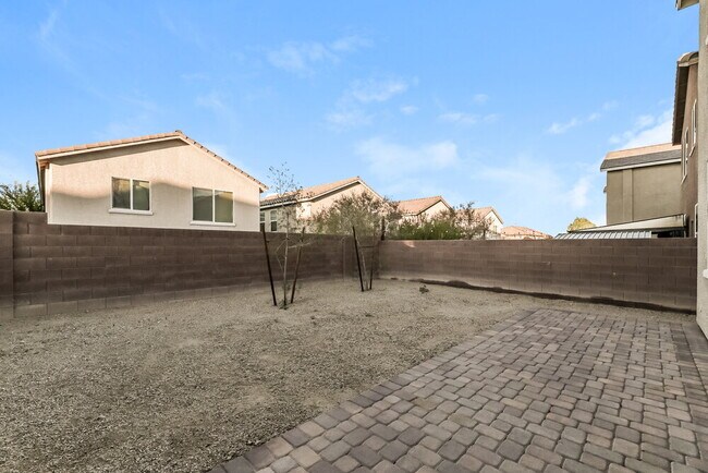 Building Photo - 7376 Cobbhan Dr