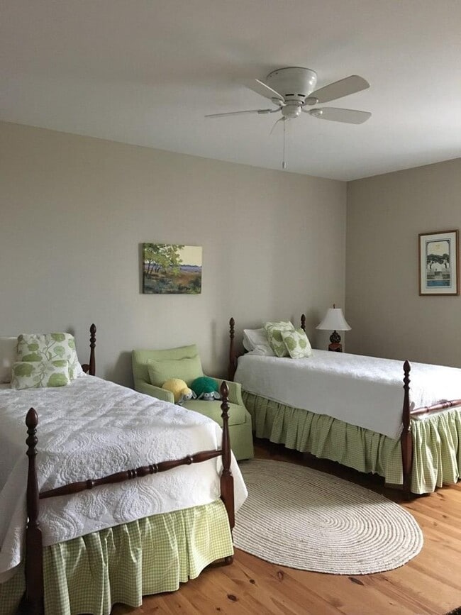 Building Photo - 2-32A Mason Ave