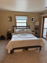 Building Photo - 2990 Shadow Creek Dr