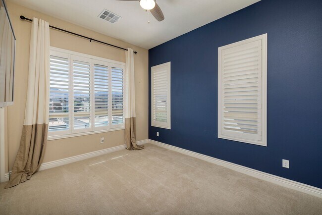 Building Photo - 55 or Older - Guard Gated Community in Sum...