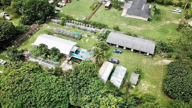 Primary Photo - 35000 SW 212th Ave