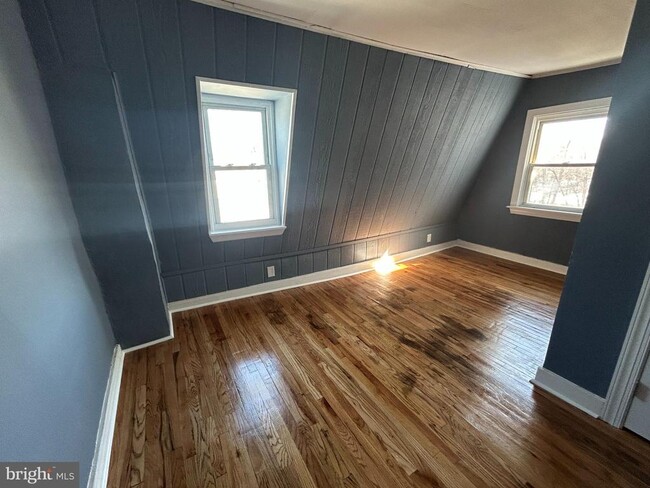 Building Photo - 34 Washington St