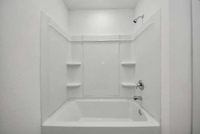 Building Photo - 10410 Birds Nest Dr