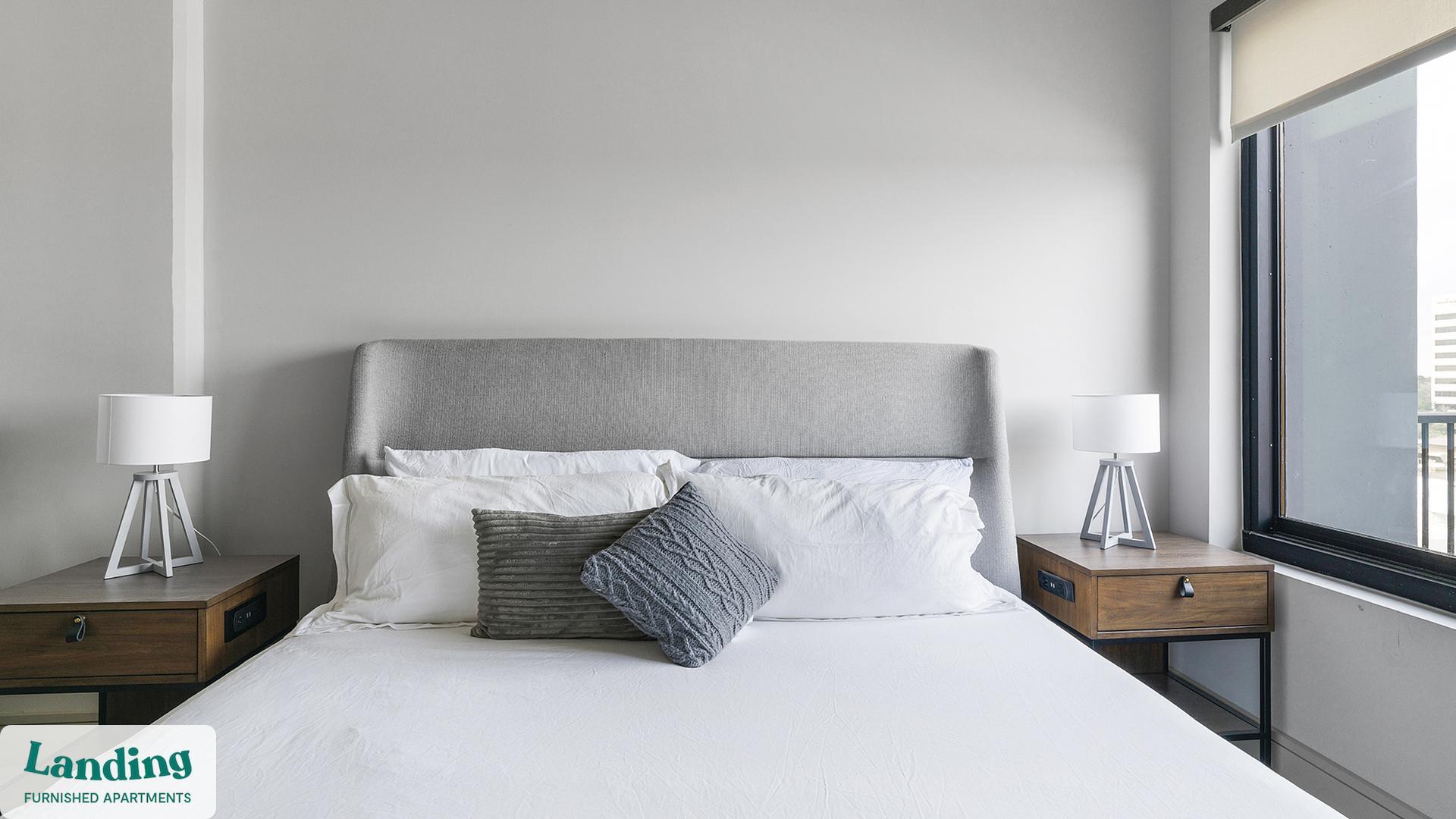 Building Photo - 1414 Wood Hollow Dr