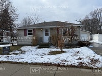 Building Photo - 1838 12th Ave