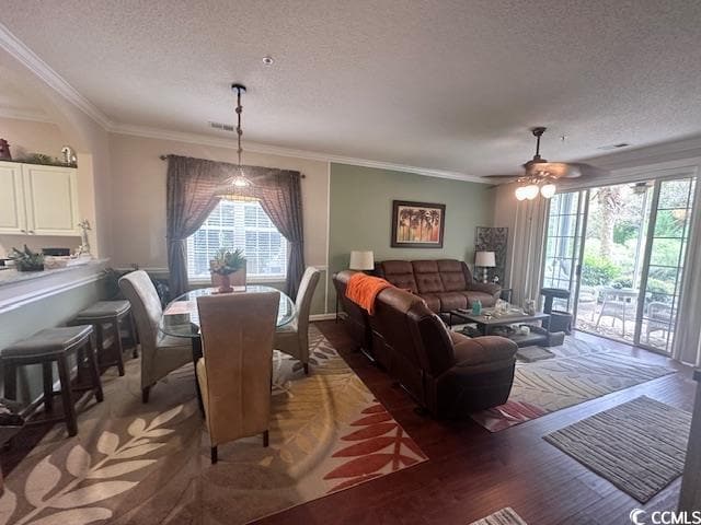 Building Photo - 5801 Oyster Catcher Dr