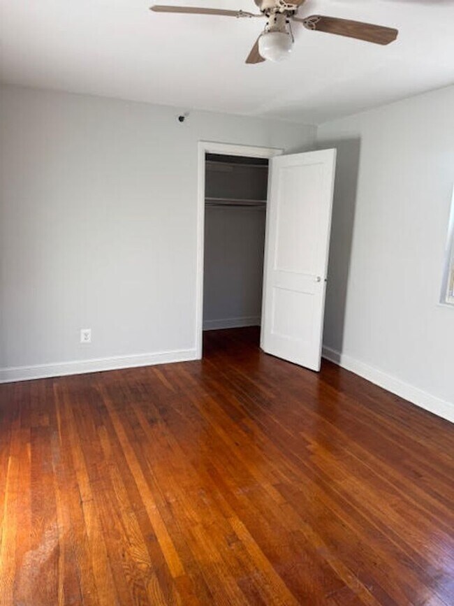 Building Photo - 4835 Indian Ln