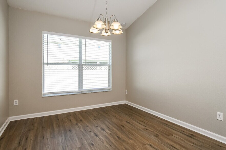 Building Photo - 2957 Conner Ln