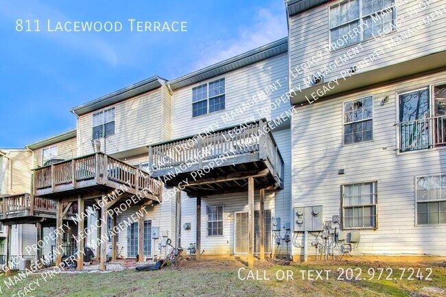 Building Photo - 811 Lacewood Terrace