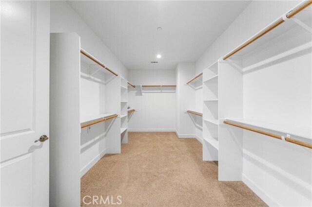 Building Photo - 105 Shear