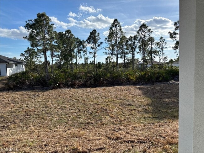 Building Photo - 3005 31st St W