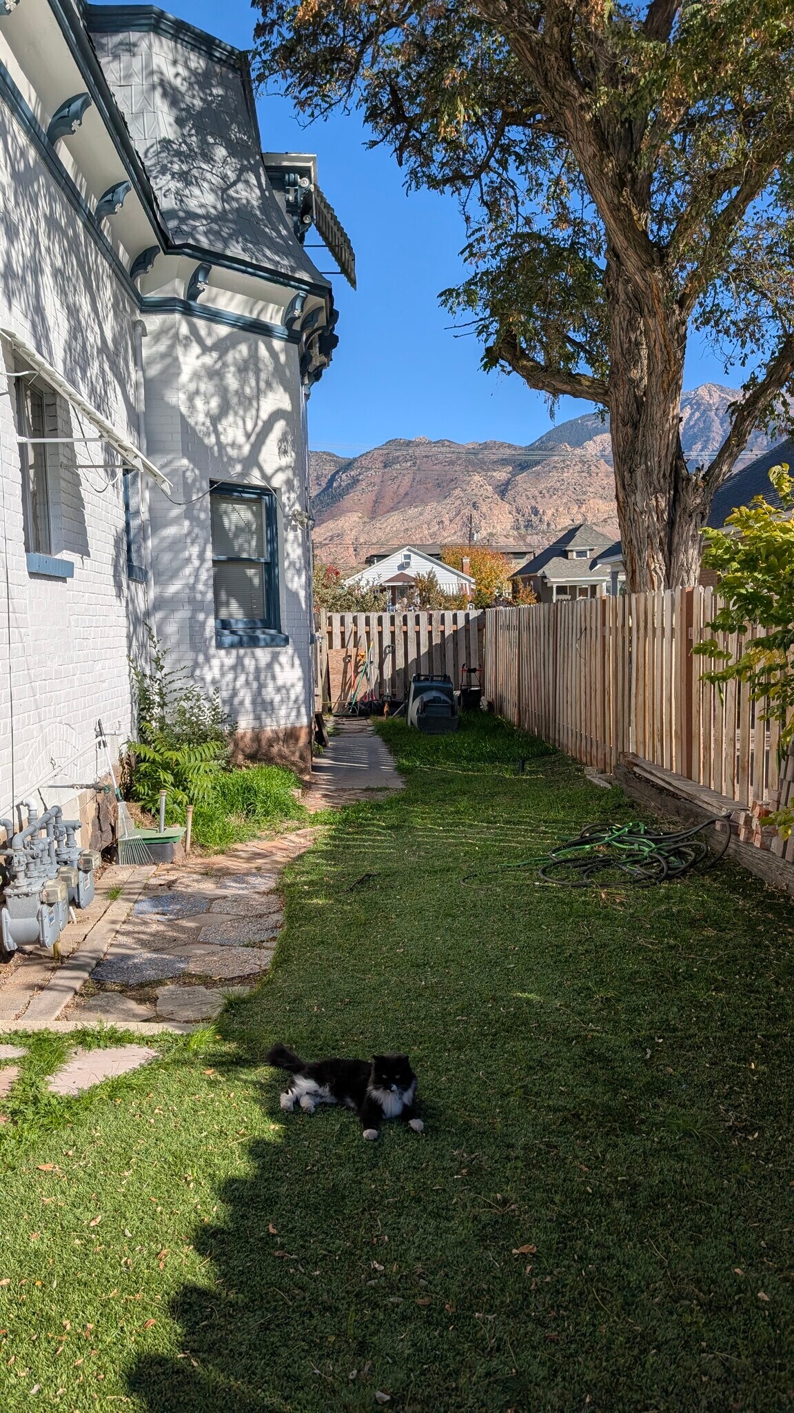 Zen backyard - 2135 Adams Ave