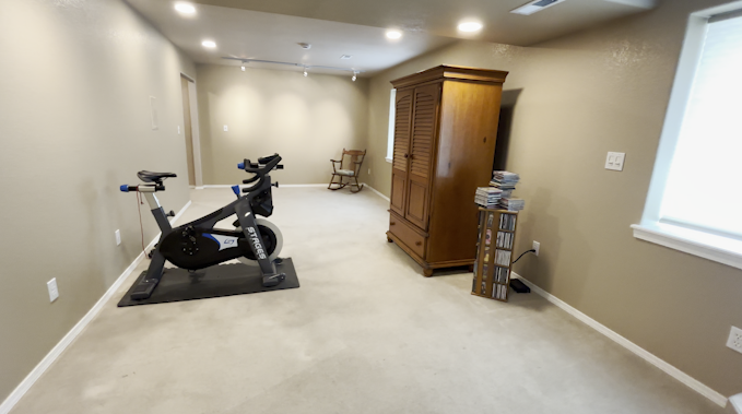 Building Photo - 2185 Hoodoo Dr