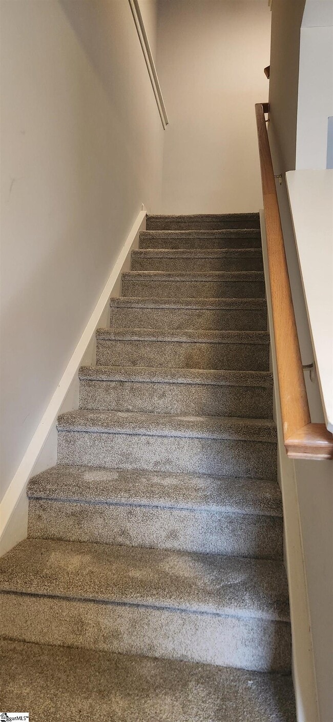 Building Photo - 32 Spring Crossing Cir