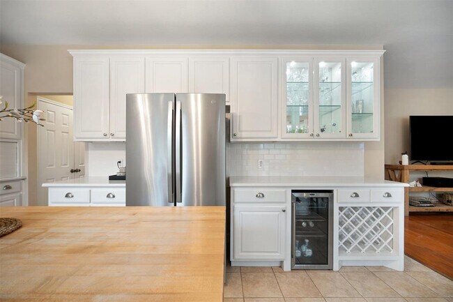 Building Photo - 1215 Boerne Dr