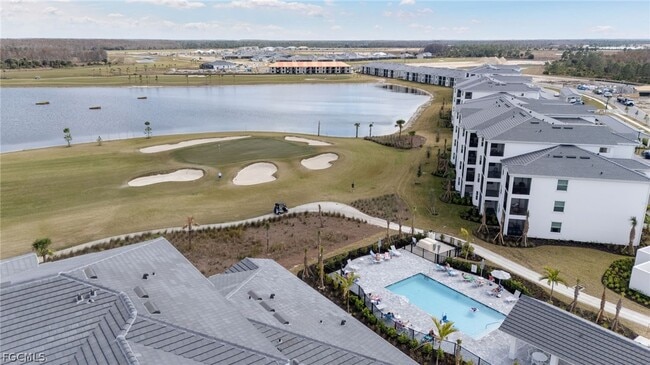 Building Photo - 15375 Grn Acrs Ave