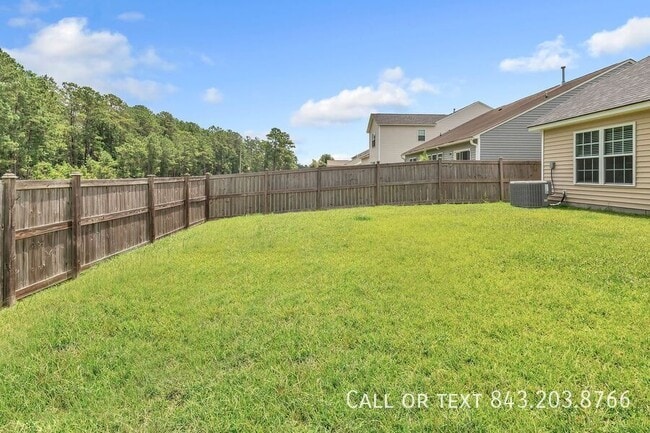 Building Photo - 126 Mayfield Dr