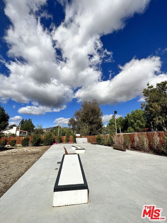 Building Photo - 10850 Remmet Ave