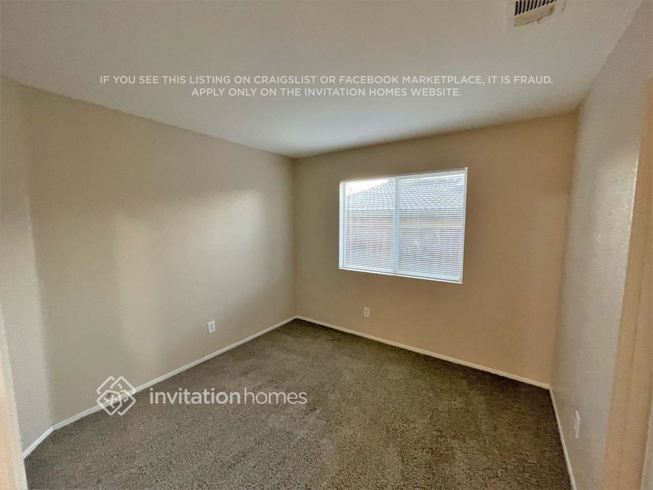 Building Photo - 781 Hillview St
