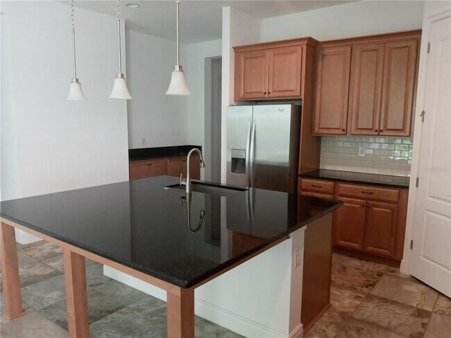 Building Photo - 9894 Mere Pkwy