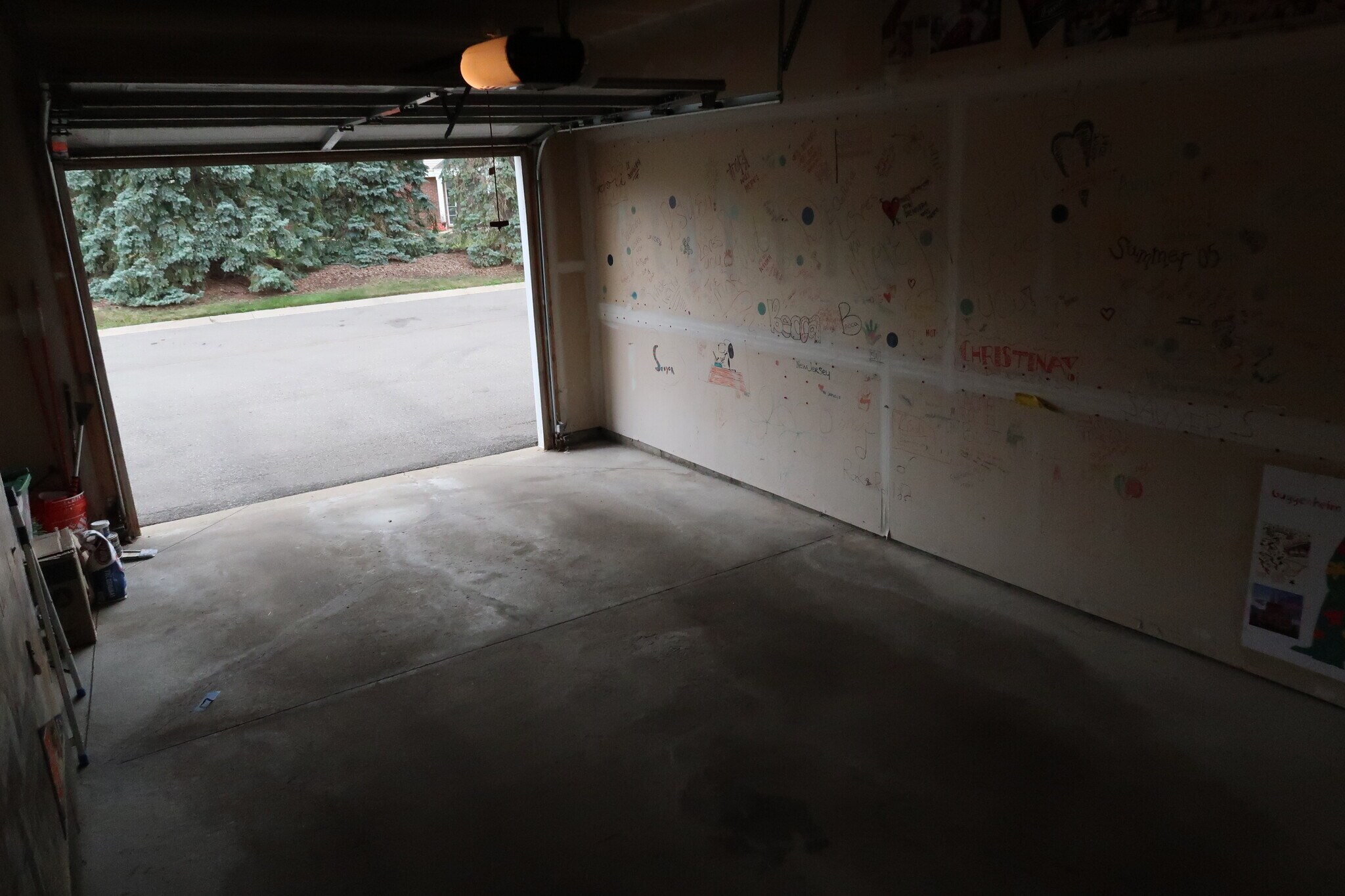 Garage - 16468 Radison Dr