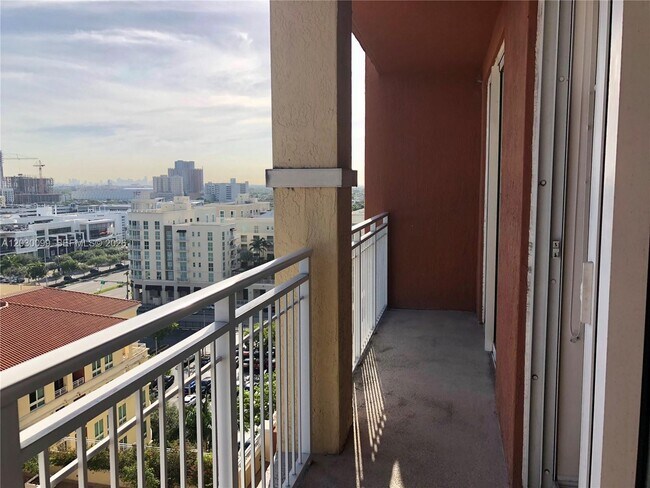 Building Photo - 7350 SW 89th St