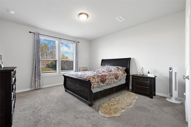 Building Photo - 7214 Clearwater Cv Dr