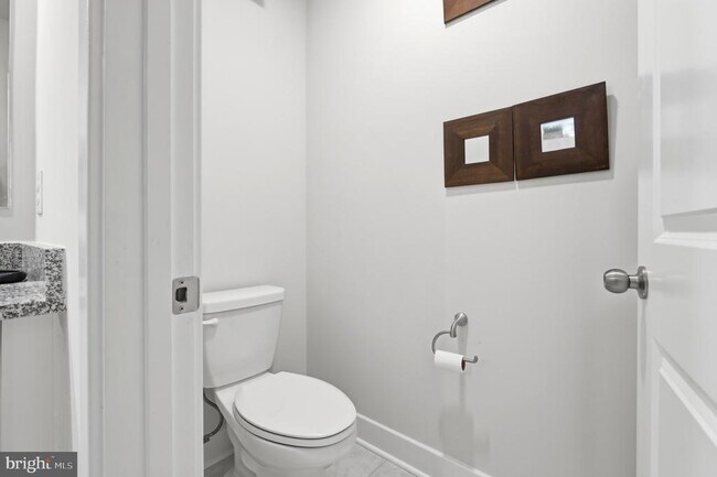 Building Photo - 6815 Winterhill Ln