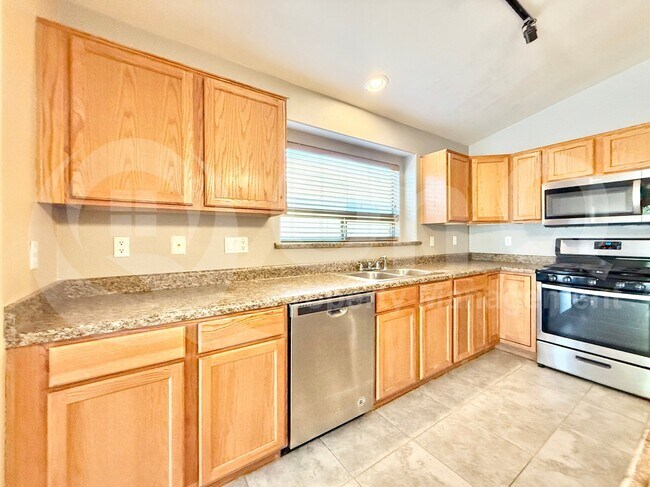 Building Photo - 1238 W Corriente Dr