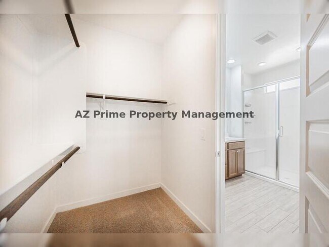 Building Photo - 16870 W Las Palmaritas Dr