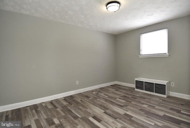 Building Photo - 8208 Bellefonte Ln