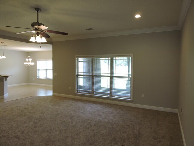 Building Photo - 4587 Ashton Cir